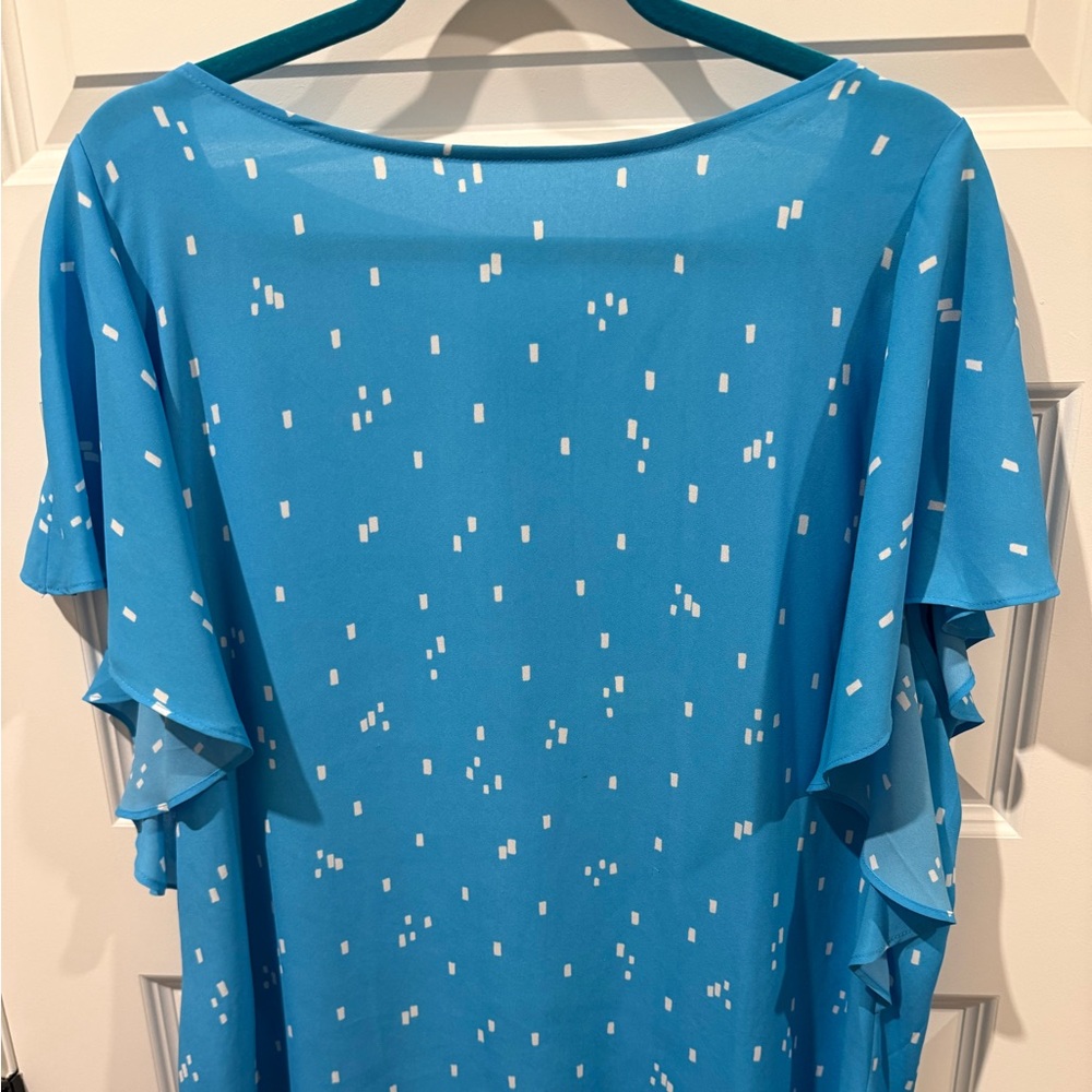 LOFT Blue and White Patterned Blouse